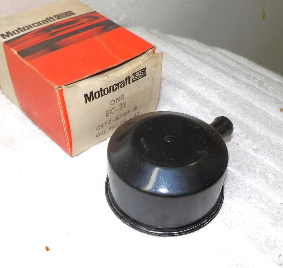 Ford Mustang Fairlane Cougar 1965 1966 1967 nuevo negro 289 390 427 tapa de llenado de aceite Foto 2 de 4