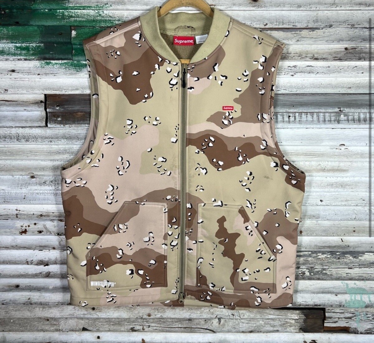 SUPREME WINDSTOPPER WORK VEST XL CHOCOLATE CHIP CAMO FW22 | eBay