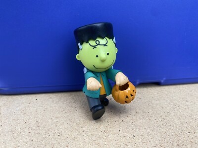 Peanuts JP Figures Great Pumpkin Frankenstein Charlie Brown Peppermint Patty