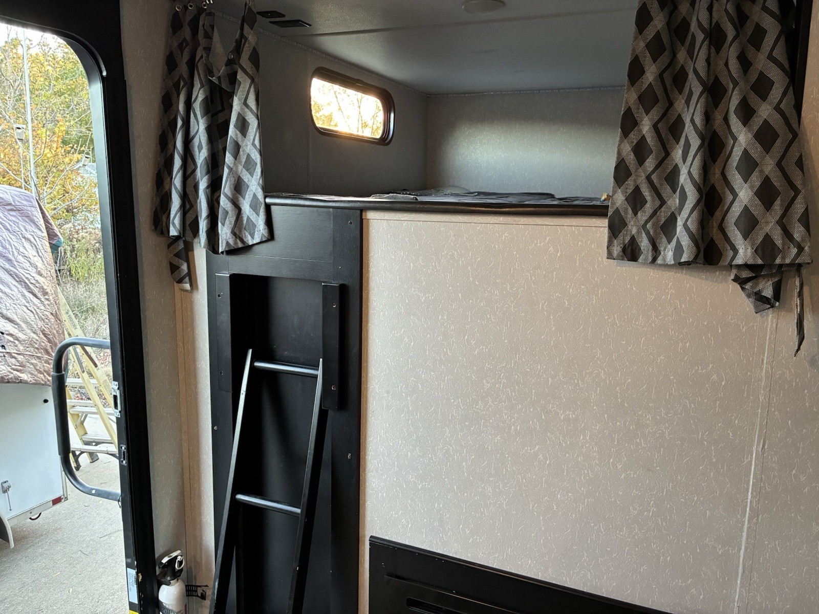 Forest River RV Cherokee 294GEBG Travel Trailer Cherokee Limited   *Winterized