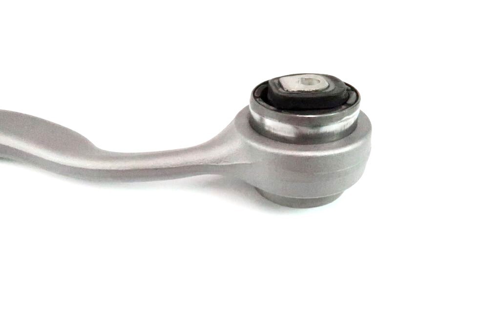 Rolls Royce Cullinan right lower control arms wishbone tension strut