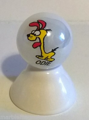 ODIE FROM GARFIELD CARTOON CHARACTER ON WHITE PEARL MARBLE