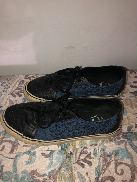 robert trujillo vans