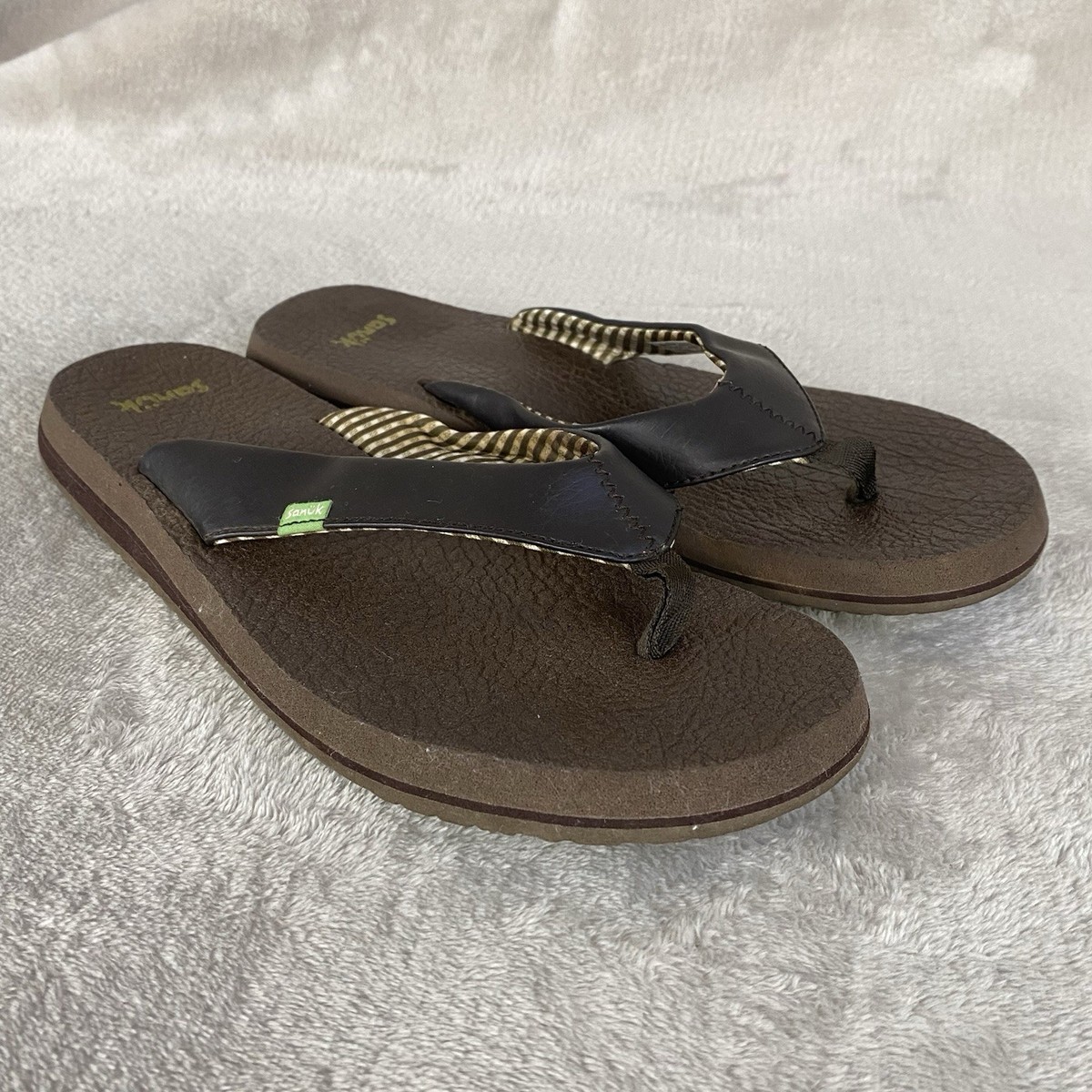 HOT Brown Sanuk Yoga Mat Flip Flop Sanuk Yoga Mat Womens