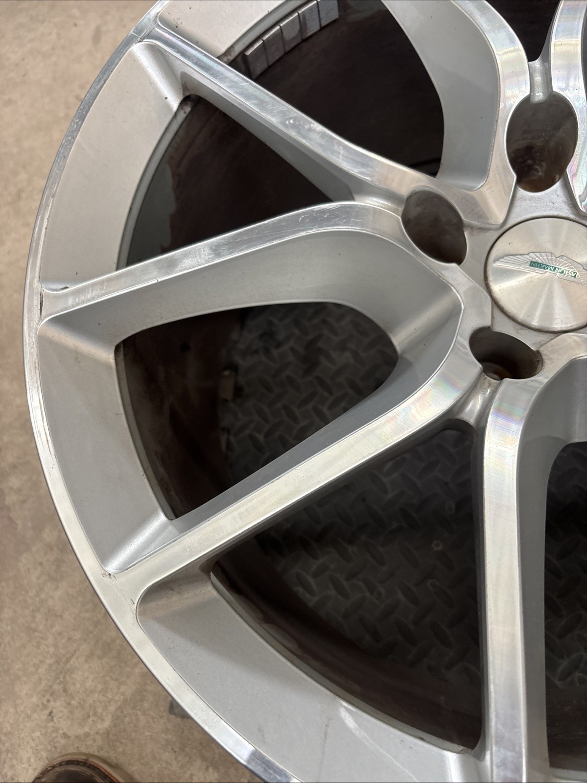 Aston Martin Rapide S 20" rim OEM 2013-2018 Oem 20x11 Rear Wheel