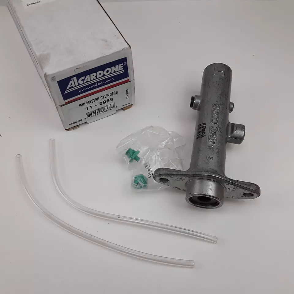 Восстановленный главный цилиндр тормоза Cardone 11-2969 для Mitsubishi Montero Sport 2007-2004 годов выпуска - Изображение 3 из 4