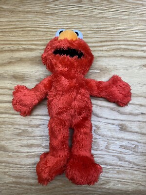Hasbro C0923 Tickle Me Elmo Plush Toy Red 630509604012|