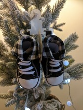 NEW Luvable Friends High Top Fold Over Cuff Baby Shoes Size 6-12