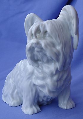 SKYE SILKY  PAPILLON YORKSHIRE BRIARD AUGARTEN AUSTRIA TERRIER DOG 7'' figurine