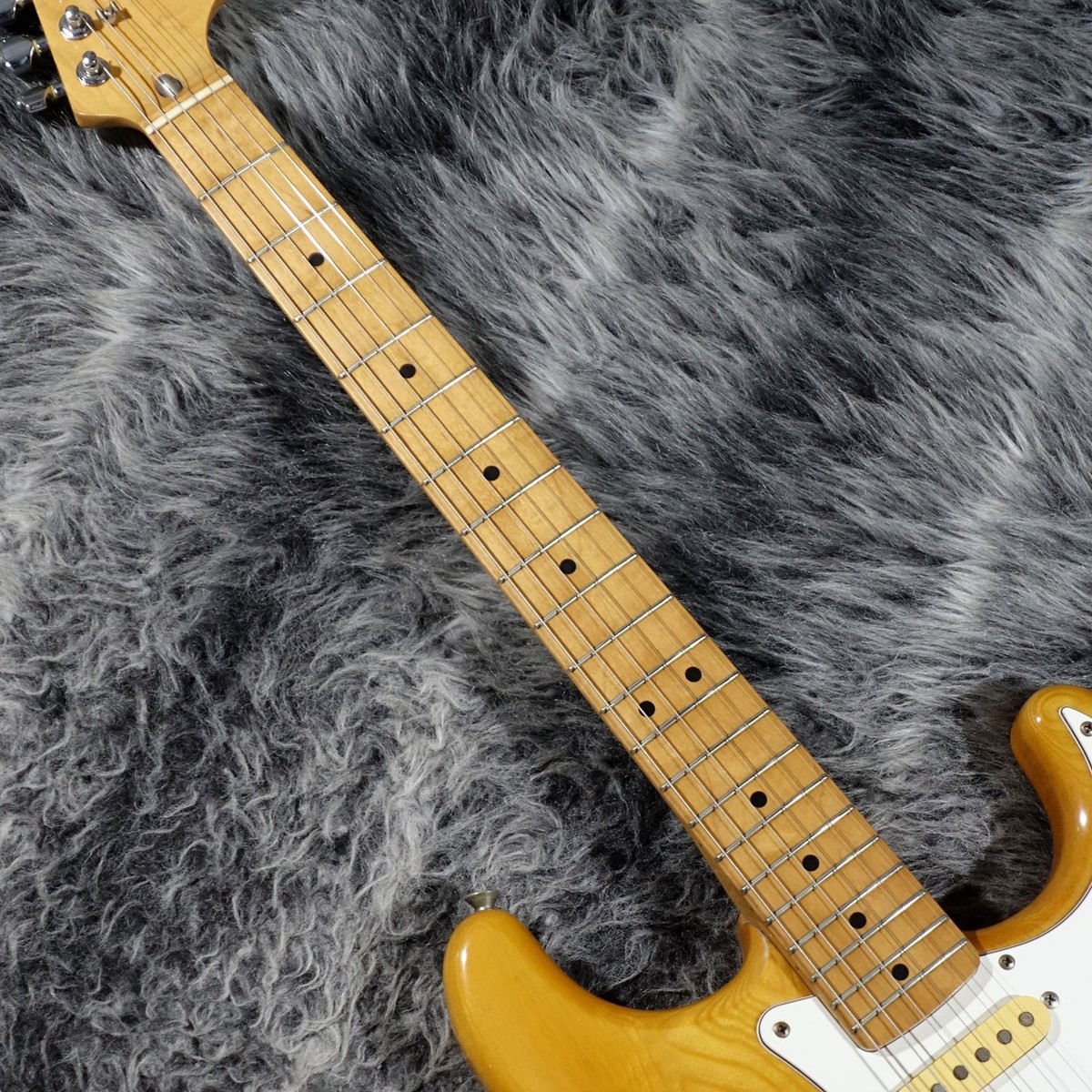 Fender Japan ST72-55 CST-50M Used Maple fingerboard Natural w/Soft