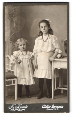 Photograph Fr. Kienzle, Stuttgart, Breite Str. 2, two young girls in bright  