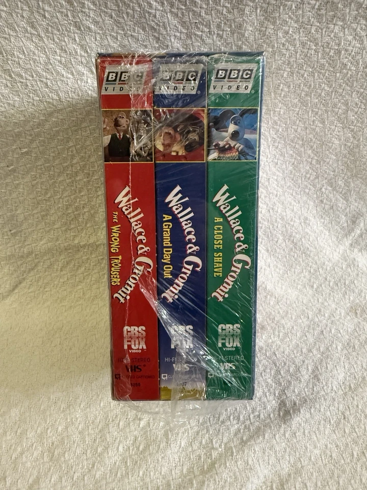 BBC Wallace & Gromit VHS 3 Tape Box Set Sealed. - Image 2 of 3