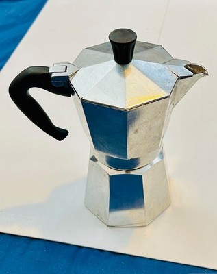 Bialetti Moka Express - Espresso Maker Aluminum - 6 Cup - Italy