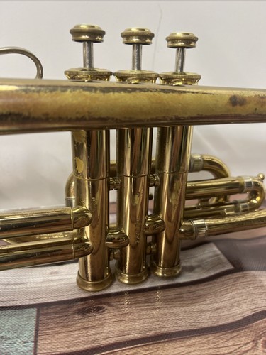 USA HOLTON COLLEGIATE BY FRANK HOLTON ELK HORN TRUMPET WITH 7C MOUTHPIECE BUNDLE - Picture 18 of 24
