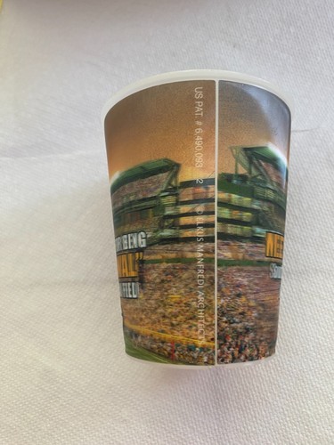 collecectible green Bay Packers 8 oz Plastic Cup Meet Your Seat Dedication - Picture 4 of 7