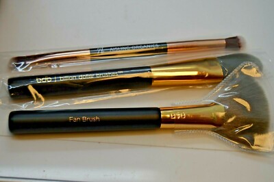 2 BDB Billion Dollar Brushes & 1 Aisling Organics Brush 3 Brushes
