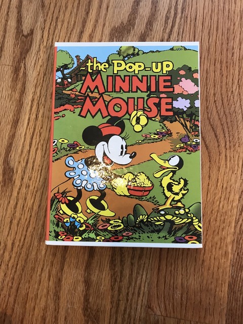 The Pop-up Mickey Mouse : Story and Illustrations by Disney Studios Staff and Walt Disney