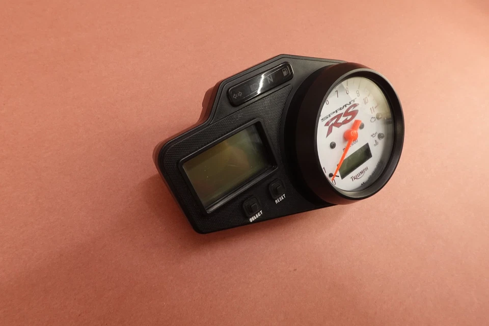 2004 99-04 Triumph Sprint RS 速度计转速计转速计仪表盘 — 第 3/4 张图片