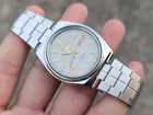 Vintage Seiko 5 Automatic Day-Date Silver Dial Men's Japanese Wristwatch 35mm