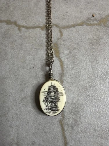Vintage Costume Jewelry necklace, scrimshaw
