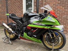 ZX10R Gen 4 2014 Race/Track bike OZ Wheels + spares