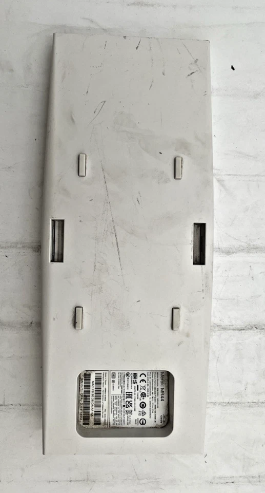 Cisco Meraki MR44-HW P/N 600-109010 Access Point - Image 2 of 4