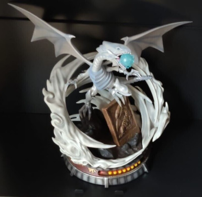 First4Figures (F4F) Blue-Eyes White Dragon Statue - Definitive White Edition