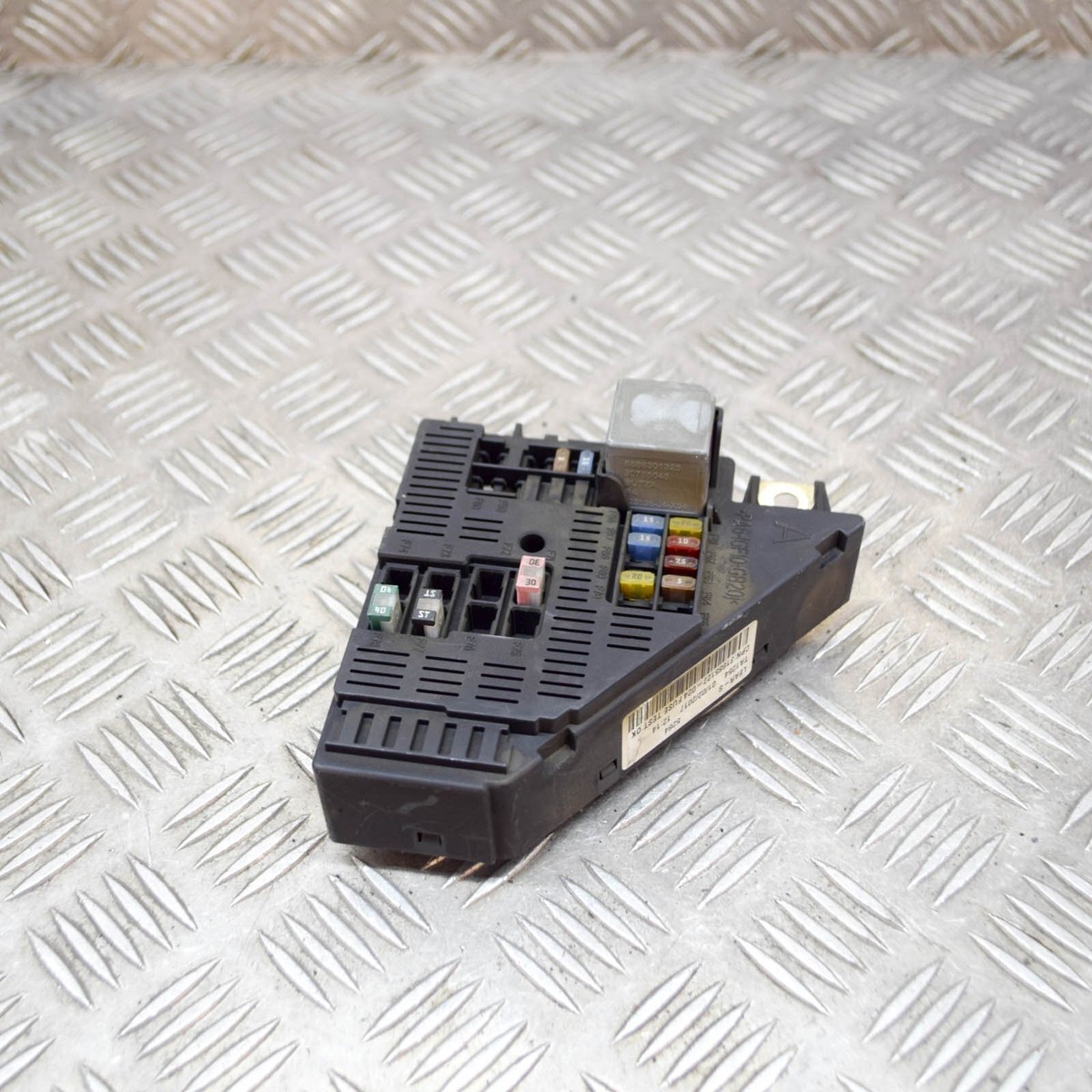 VOLVO S90 MK2 D5 Fuse Relay Box 31665127 2.00 Diesel 173kw 2017 | eBay 