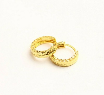 18k gold  diamond cut  hoop huggies  earring 1.8 gram #B7