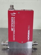 Used HORIBA STEC SEC-Z714MGX N2 100SCCM MASS FLOW CONTROLLER / MFC VALVE C Type