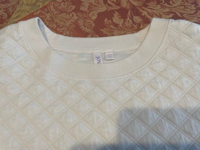 JOYSPUN WHITE PULLOVER DIAMOND PATTERN SWEATSHIRT… - image 2