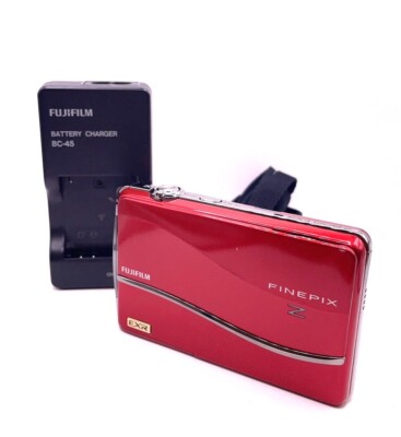 Near MINT] FUJIFILM FinePix Z800 EXR Red Compact Digital