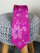 Duchamp Black Label 100% Silk Bright Pink Floral Tie