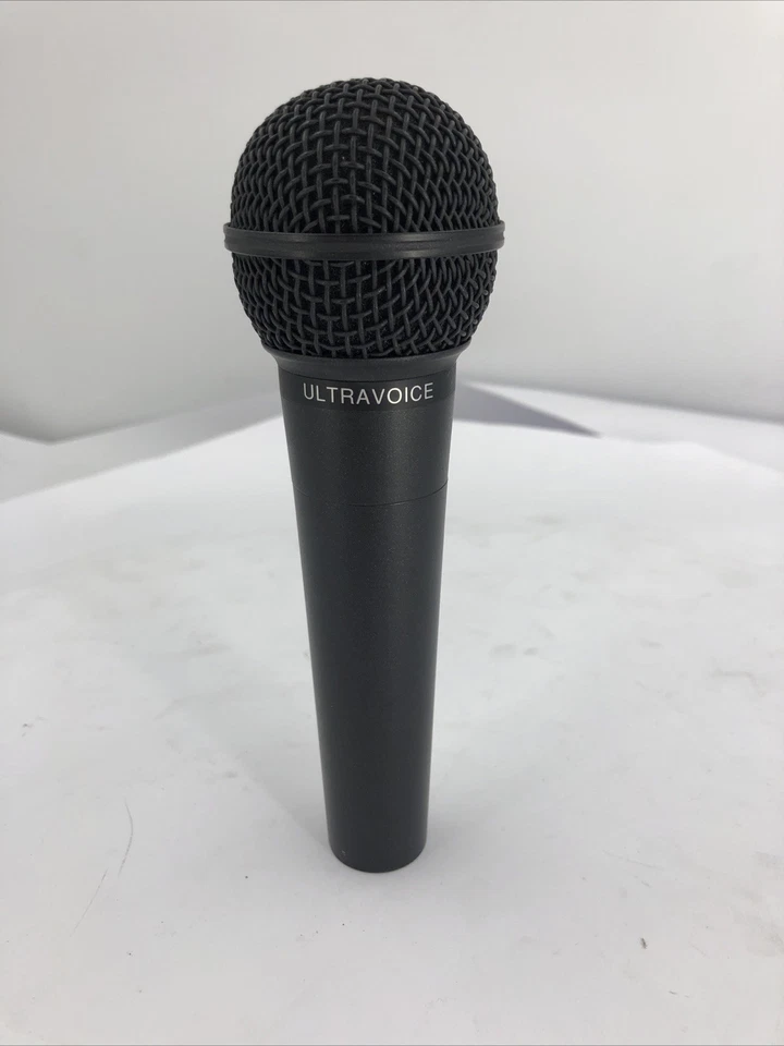 Behringer Ultravoice XM8500 Dynamic Microphone - Image 2 of 4