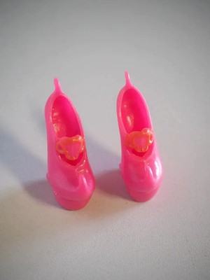 Monster High Zubehör Schuhe Pink Heel-less Create A Monster CAM Robecca Mold