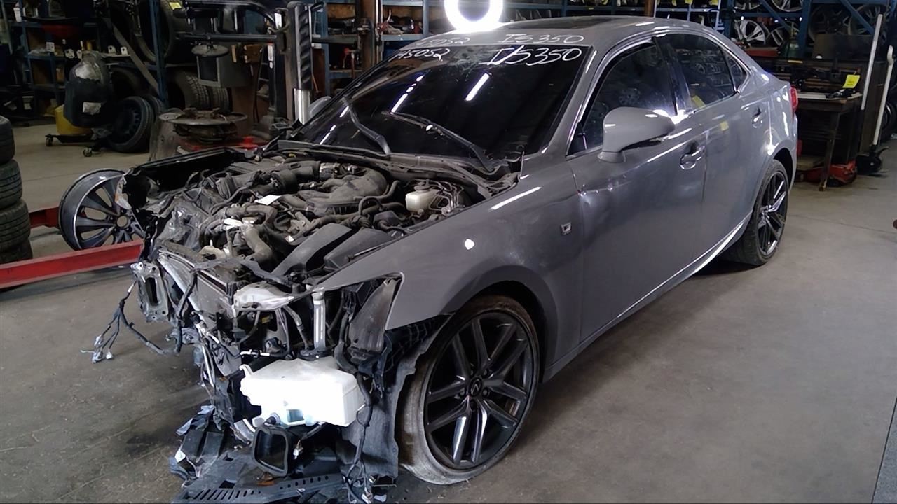 Chassis ECM Multiplex Network Sedan Body Fits 14 LEXUS IS250 1580961