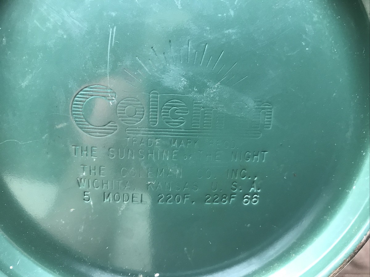 Vintage 1966 Sunshine Of The Night COLEMAN 220F Two MANTLE