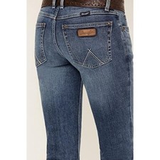 Wrangler Retro Women's Mae Mid Rise Bootcut Jeans 112321495