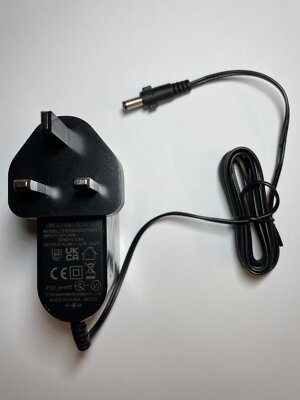 Ersatz für 42V 700mA Schaltadapter ZD36W420070 Ladegerät UK Stecker
