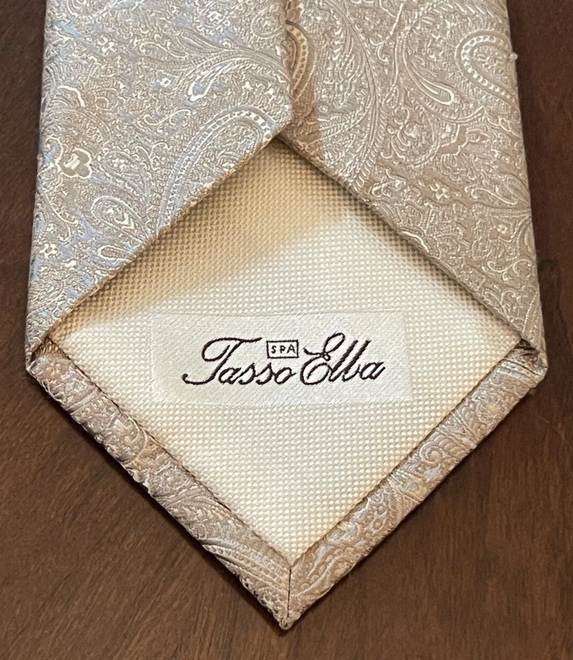 Corbata para el cuello Tasso Ella bronceada hecha a mano 100 % seda para hombre hecha en China Foto 2 de 4