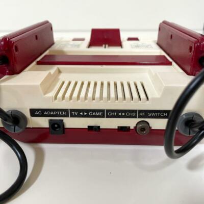 Nintendo Family Computer Console HVC-001 Boxed. Famicom,NES import