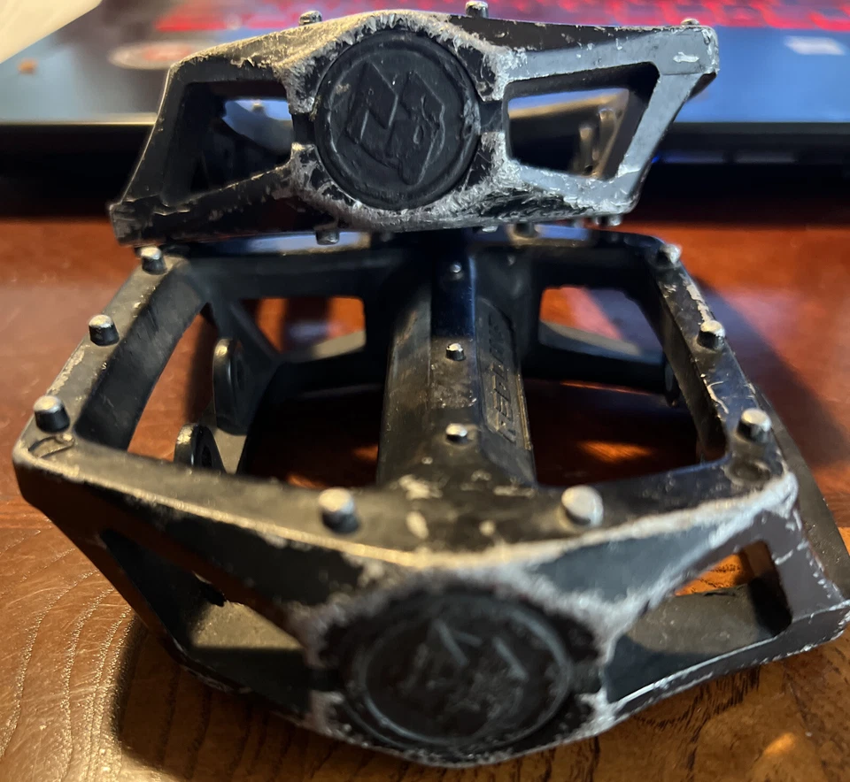 MidSchool Redline Lo-Profile Platform Alloy Pedal - Black - Image 4 of 4