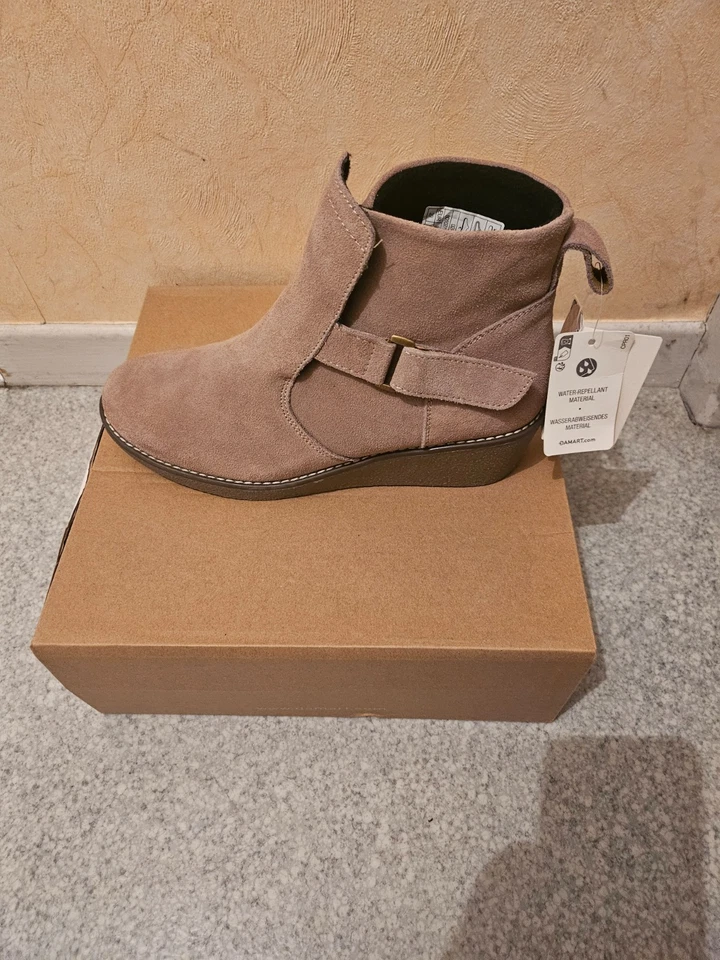 Boots compensées pointure 39 neuves "Damart" - Photo 1/1