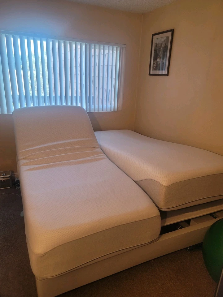 Sleep Number i8 360 Smart Bed California King - Image 2 of 4