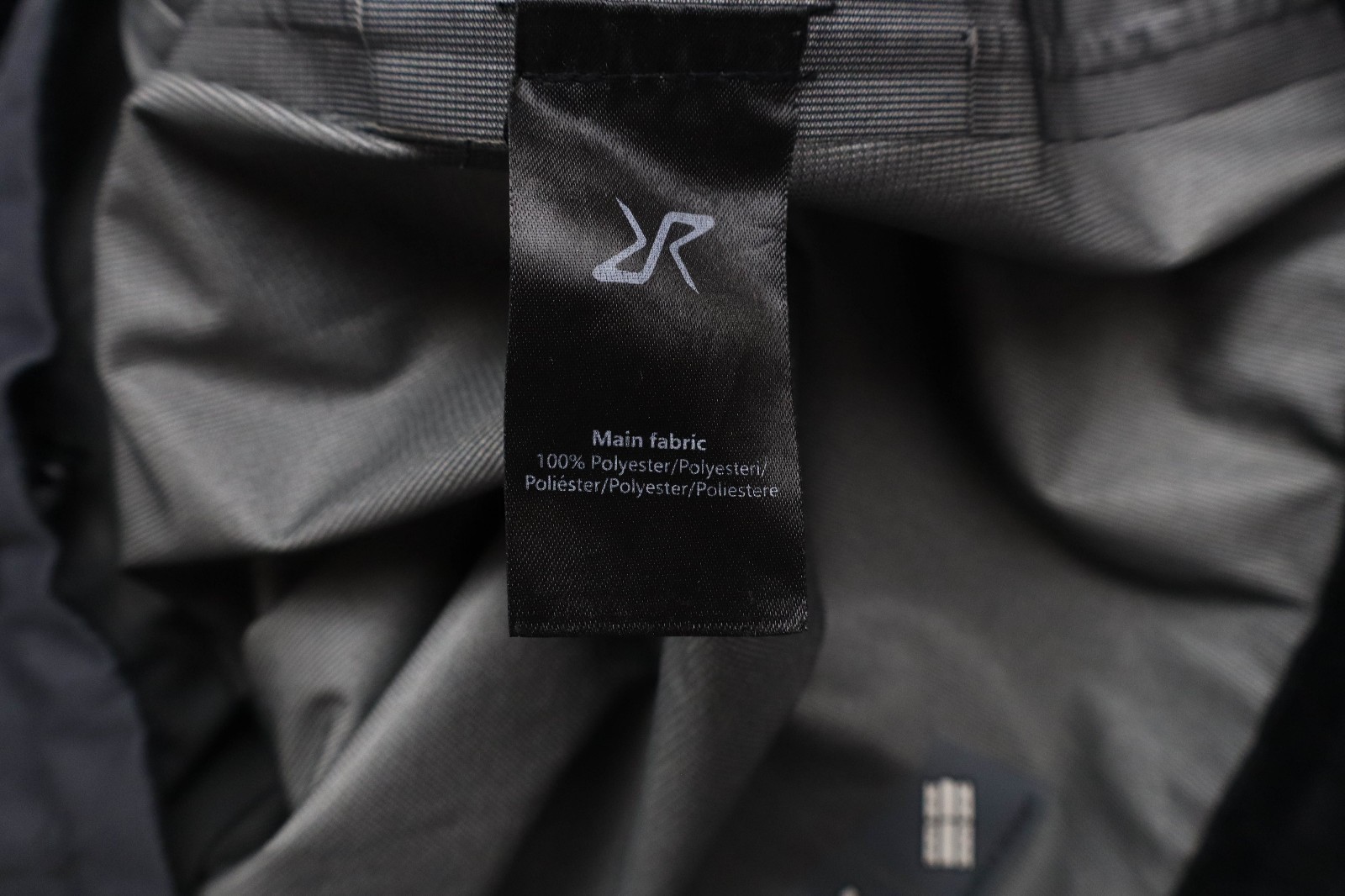 REVOLUTION RACE Hypershell Jacket Men's XL Black Multipockets Hooded Waterproof image 7