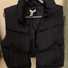 Women’s Better/Together Black Puffer Vest Size M New without Tags