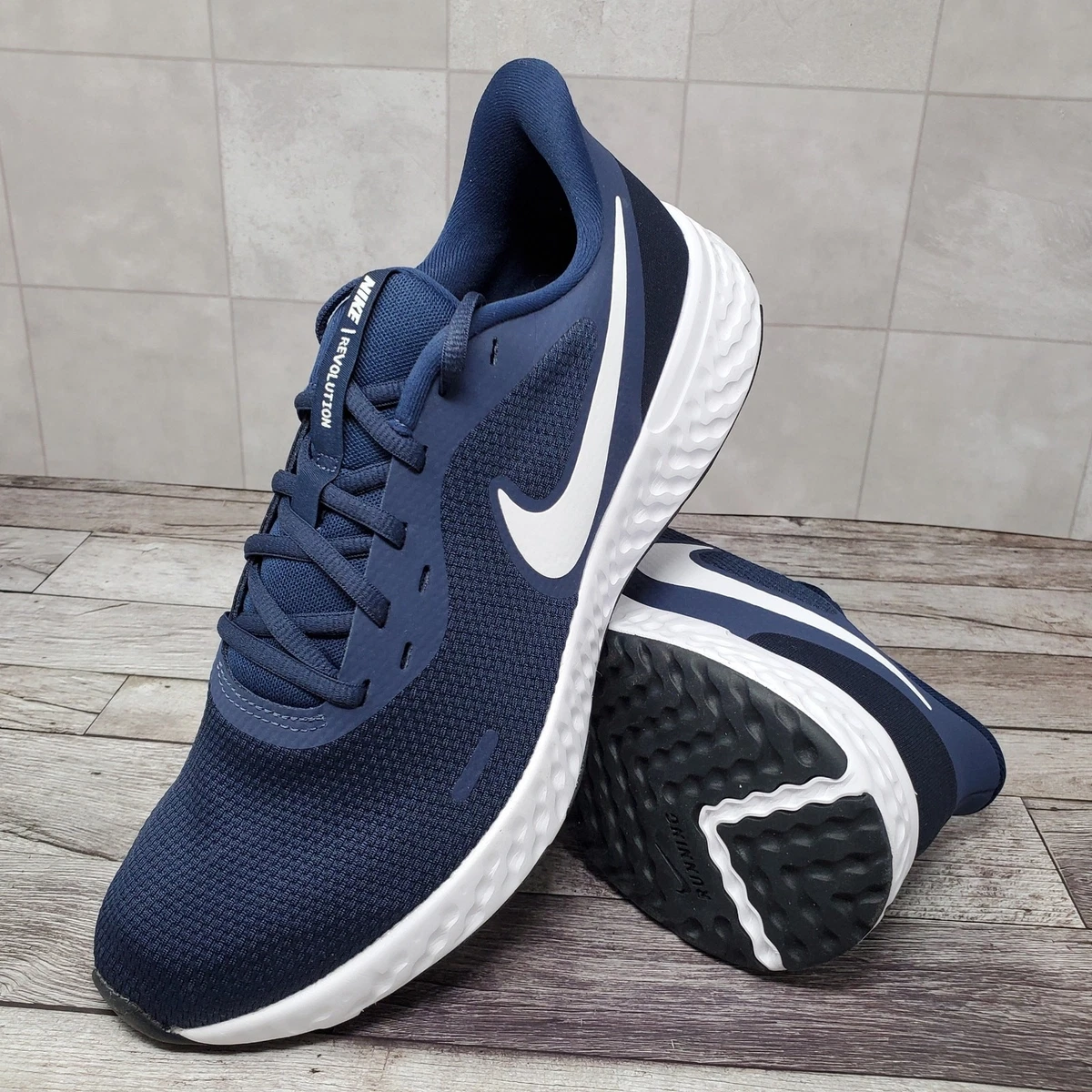 Nike Revolution 5 Shoes Men 12 White/Racer Blue-Black Runing CW5846-100 Sneakers Nike Revolution 5 Racer Blue Green for Sale | Authenticity  main image 2