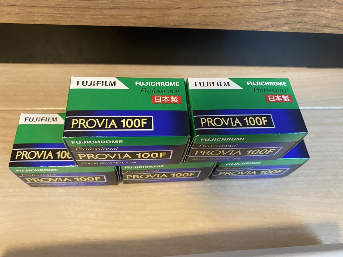 Fujifilm Fujichrome Provia 100F 36exp 100 ISO 5Rolls Set JPN Fujifilm Fujichrome Provia 100F 36exp 100 ISO 5Rolls Set JPN
