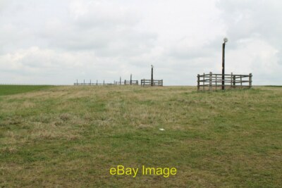 Foto 6x4 Start- und Landebahn Anflug Lichter für RAF Scampton Flugplatz c2012