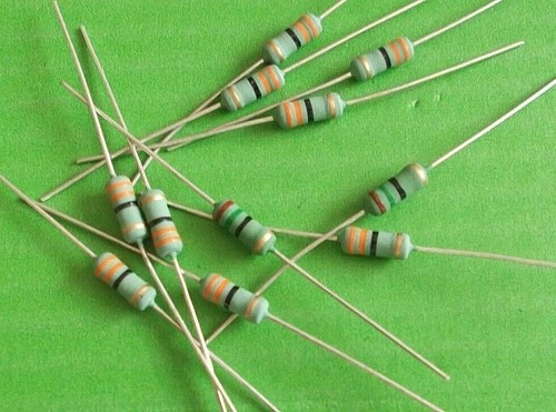 270 Ohm Resistor 270 R Ohms 2.5 Watt Wirewound Colour Banded 2.5W Power x 5pcs - Picture 3 of 6